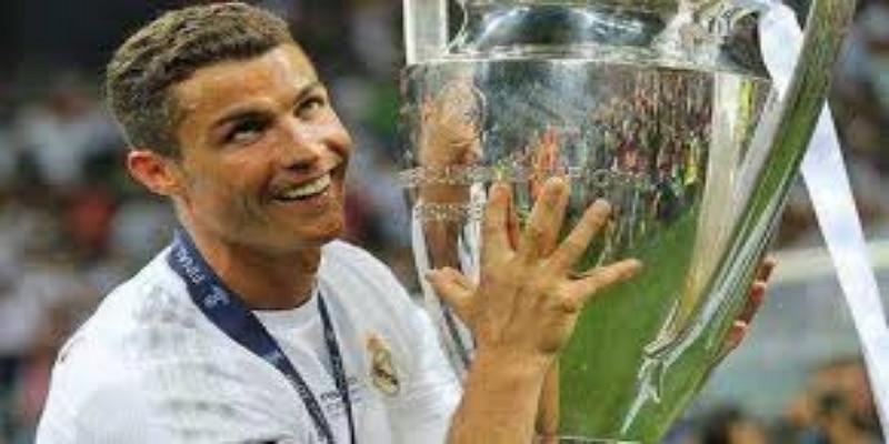 初尝欧洲之巅：2008年莫斯科的青春记忆 -欧宝体育