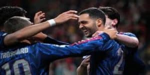 三向拆解转会大战：豪门策略、市场走向与潜在连锁效应-欧宝体育