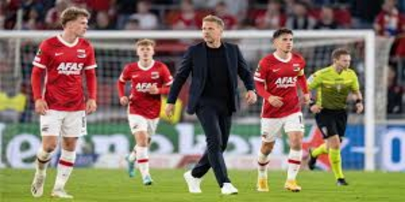 欧宝体育视角：曼联vs考文垂—英冠黑马能否制造惊喜-万博体育