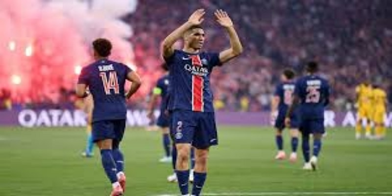 欧宝体育战术解析 恩里克如何打造绝对统治力- 欧宝体育